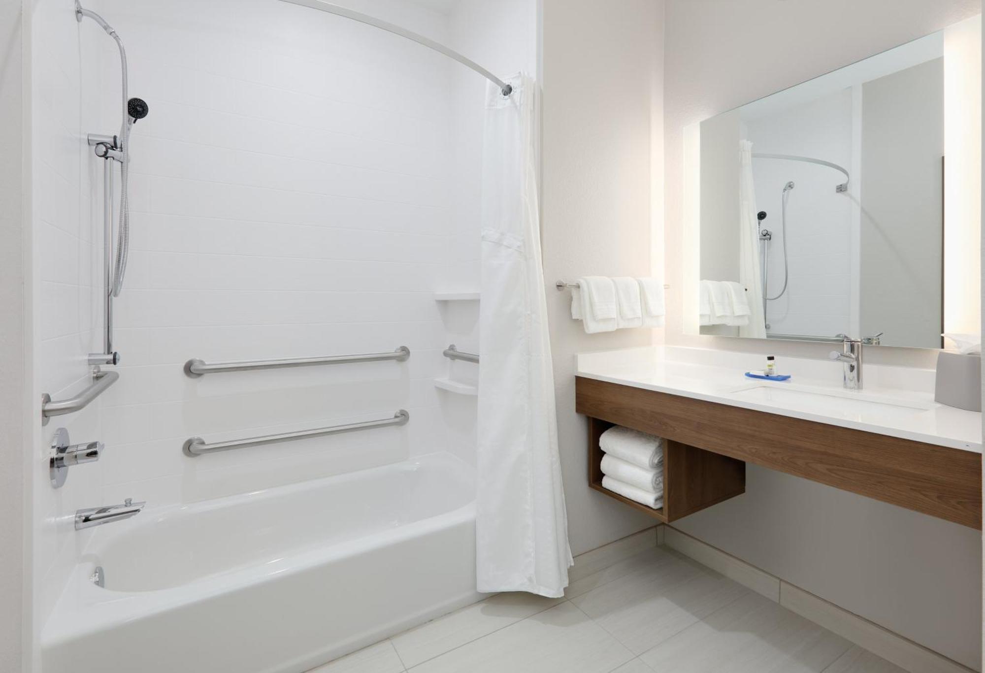 Holiday Inn Express & Suites - Plano - The Colony By Ihg מראה חיצוני תמונה